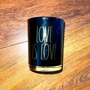 𝅺rae Dunn Makeup Cup NEW Love is Love
